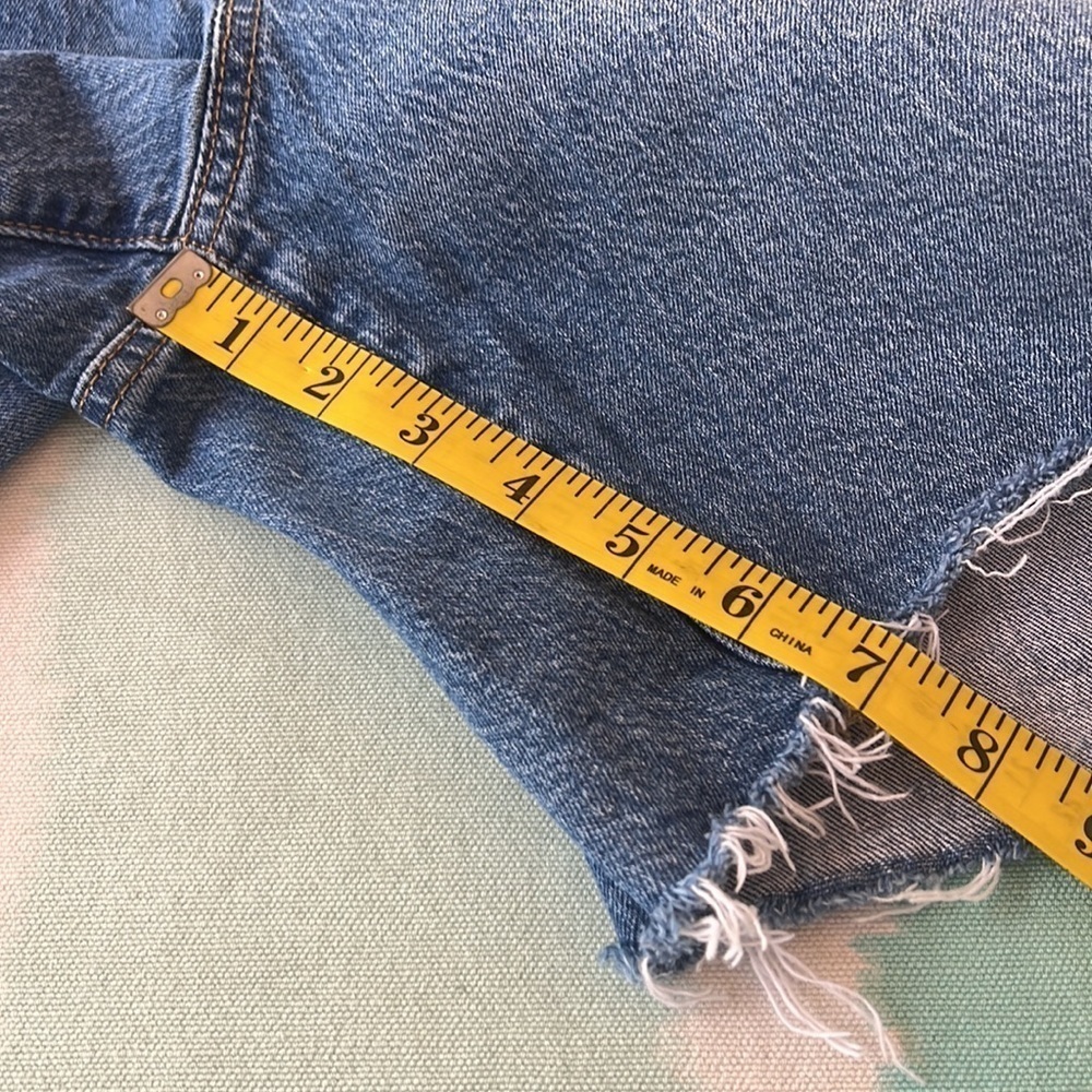 Universal Thread Goods Co High Rise Vintage Bermuda Cutoff Denim Shorts 4 - Picture 13 of 13